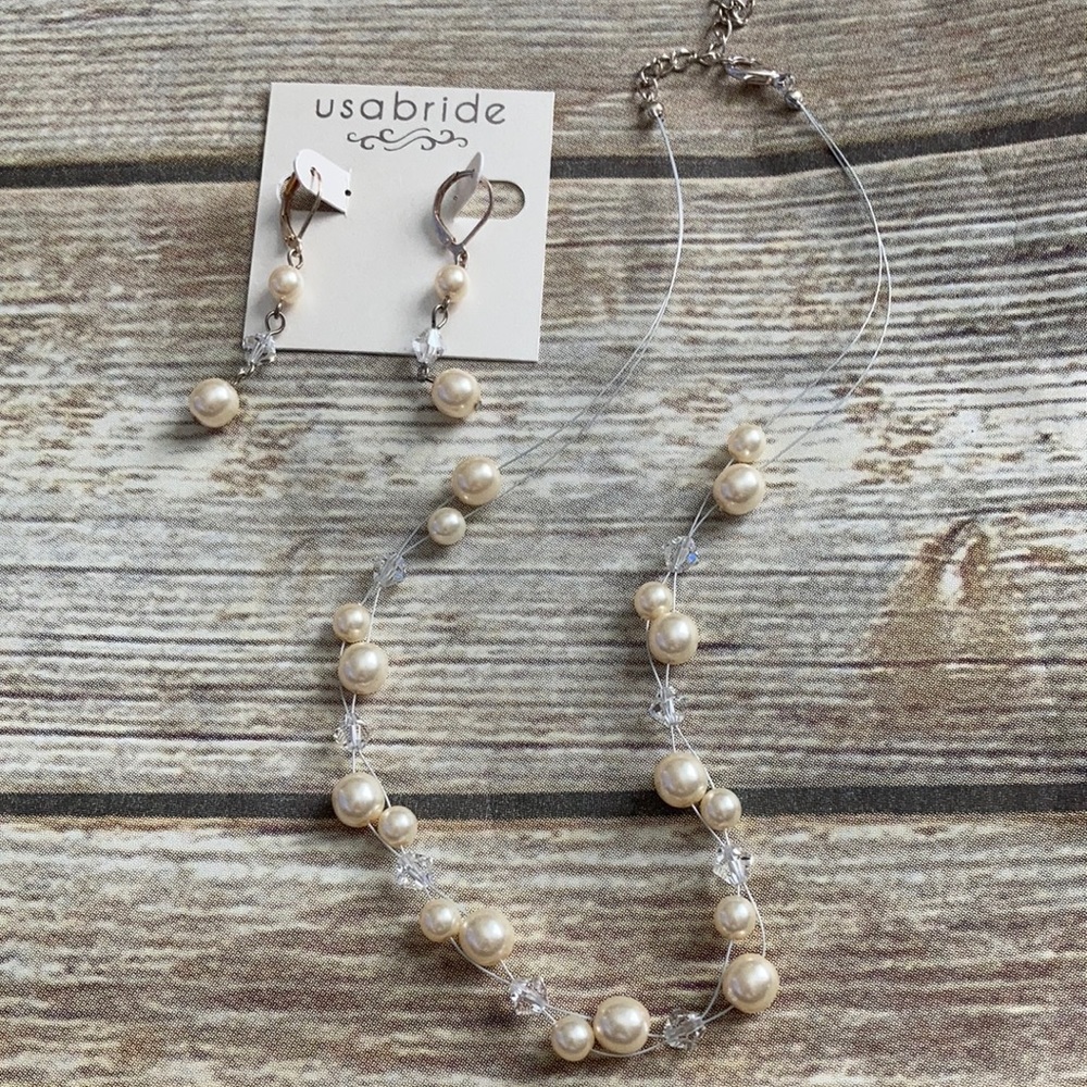 NWOT USABRIDE Sydney Pearl Jewelry Set